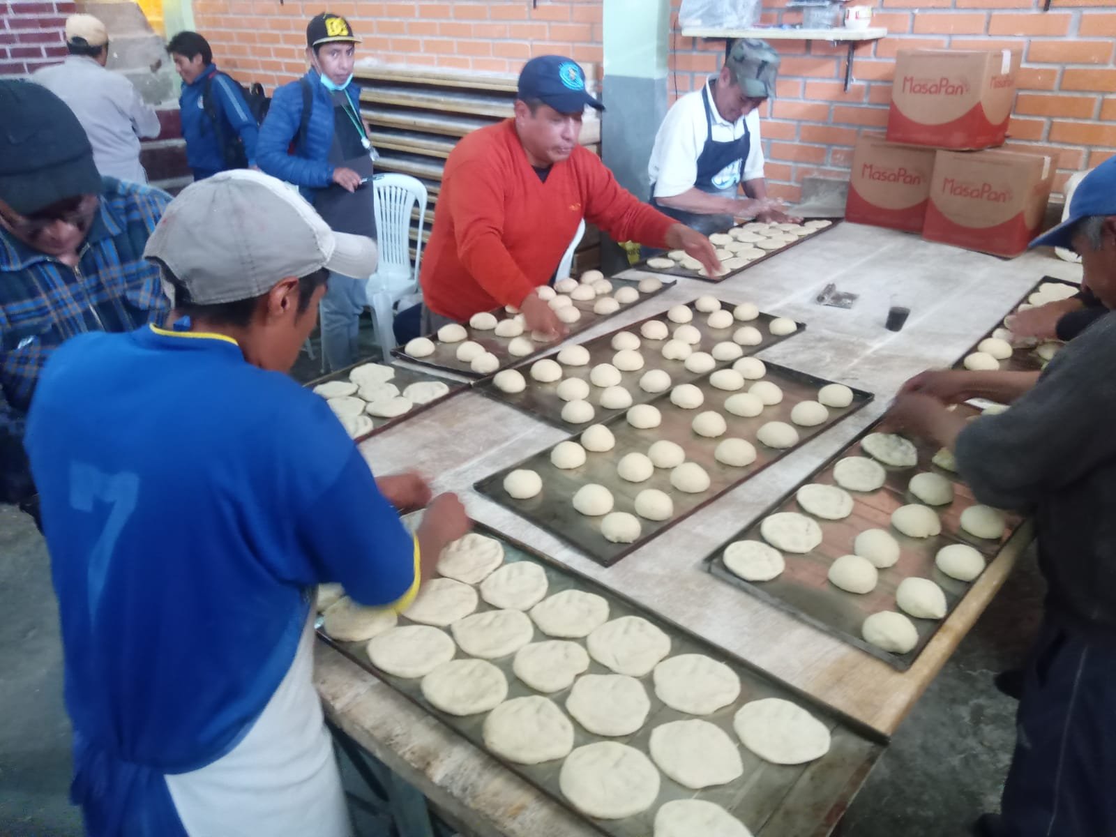 Panaderos alteños tomaron examen a manteca Masapan y la aprobaron por su  calidad y menor precio | Magazine Management